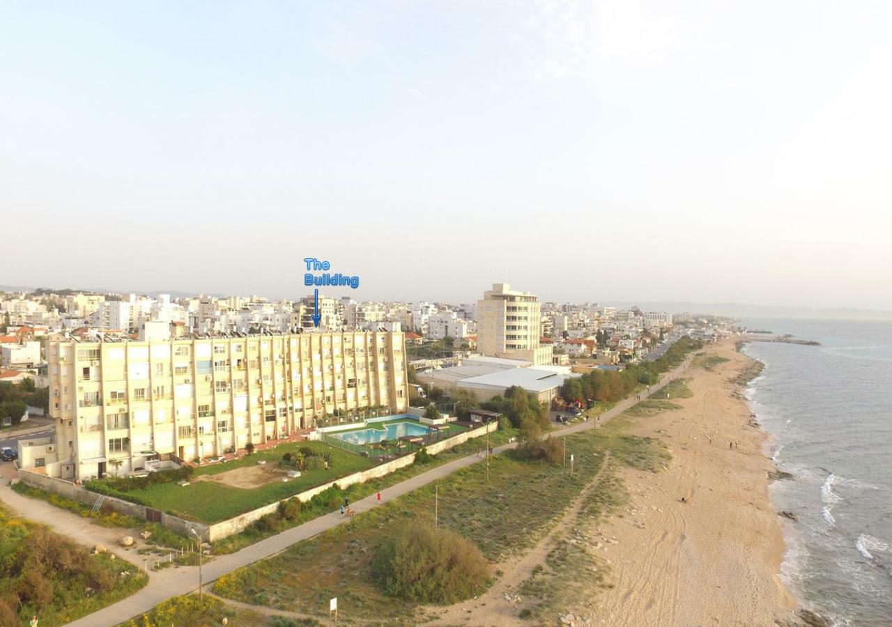 Ha-Aliya Sea View Apartment Nahariya Luaran gambar