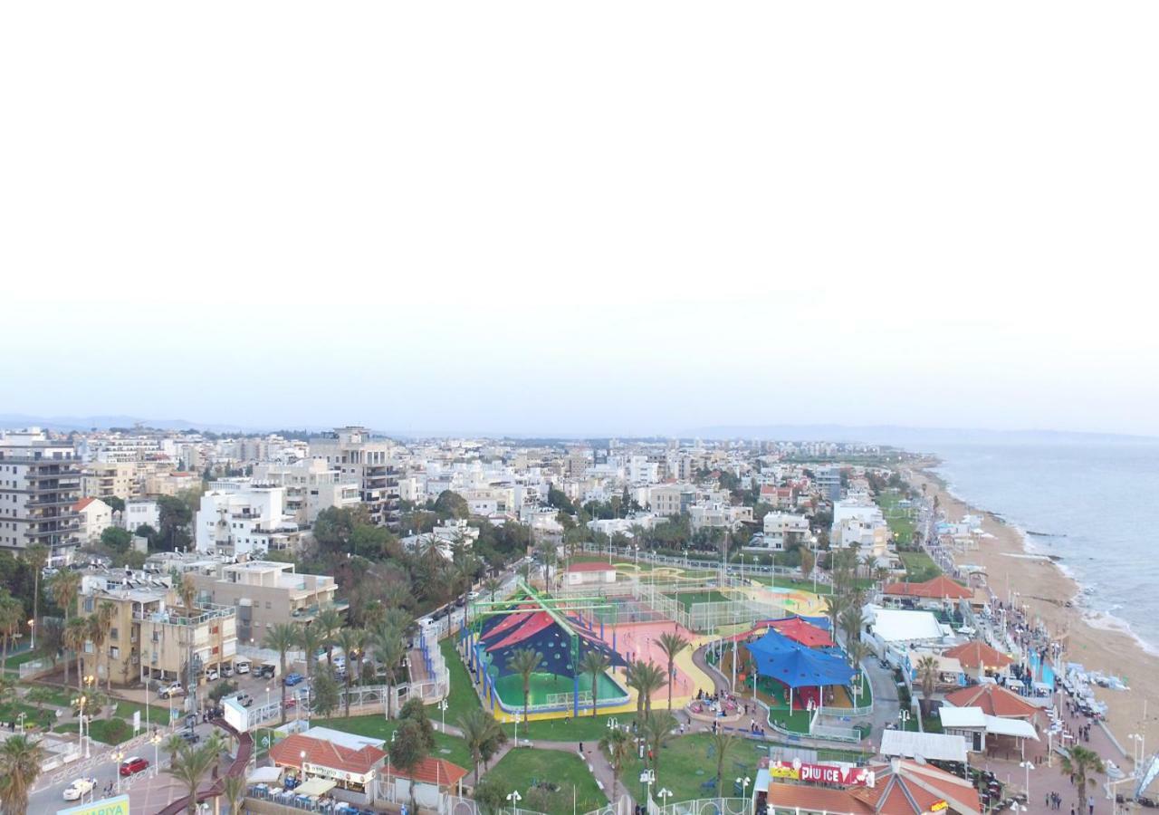 Ha-Aliya Sea View Apartment Nahariya Luaran gambar